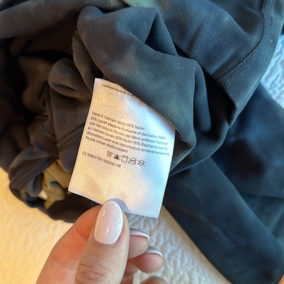 Lululemon align size 10 leggings. - Picture 6 of 6